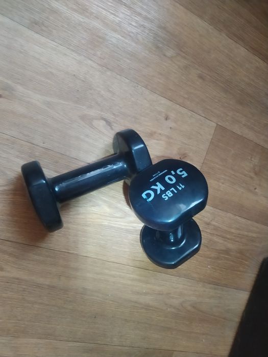 Гантели 10 кг. (5кг.+ 5кг.)