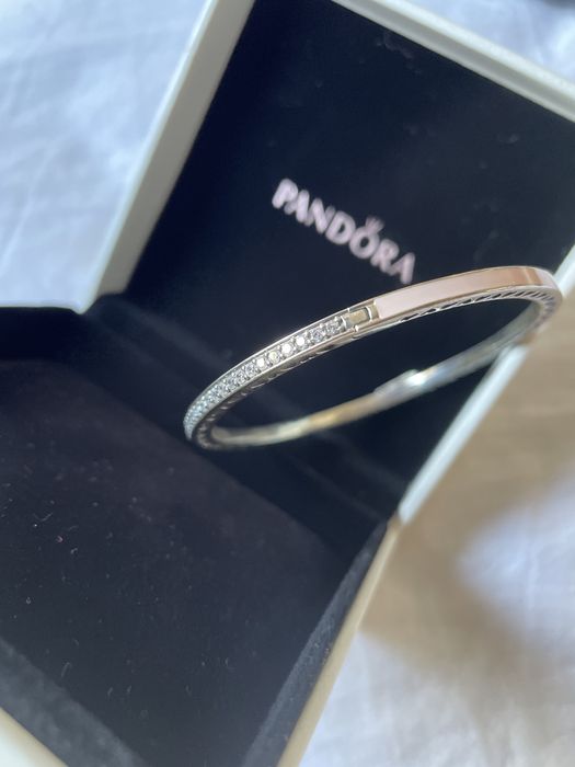 Brățara Pandora, argint, jumătate incrustata pietre