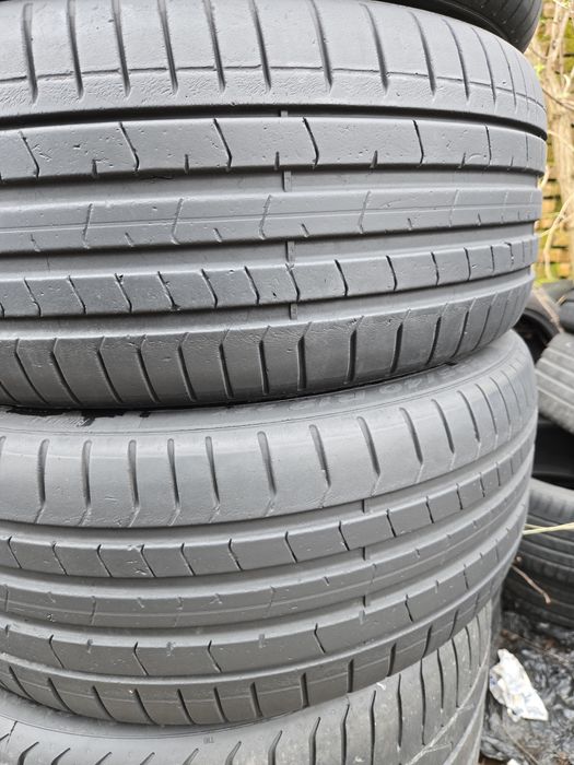 255 35 19 и 225 40 19 Pirelli RunFlat летни.