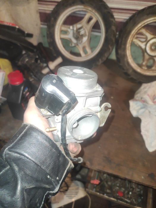 Запчасти на скутера