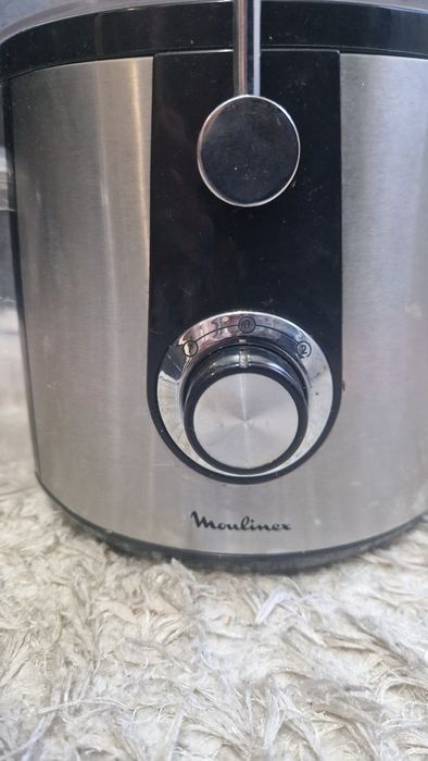 Storcător de fructe si legume Moulinex