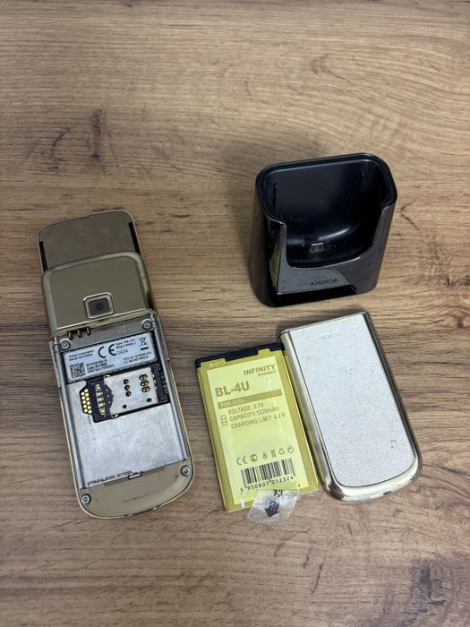 Нокиа 8800 arte 4Gb