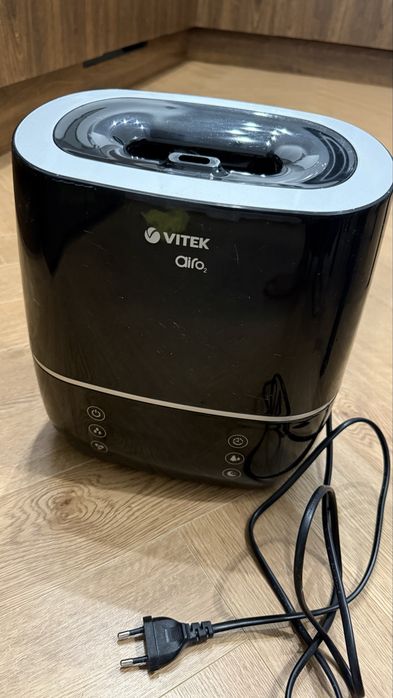 Увлажнитель воздуха Vitek Airo2