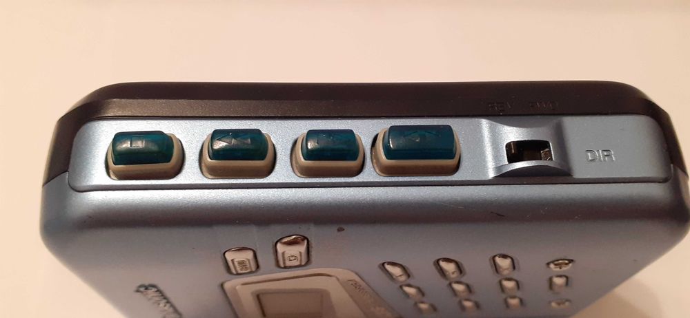 Уокмен Panasonic с дисплей