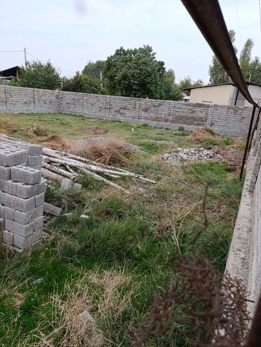 Ташкент шахарда срочно 4 соток курук ер 40 000$ сотилади