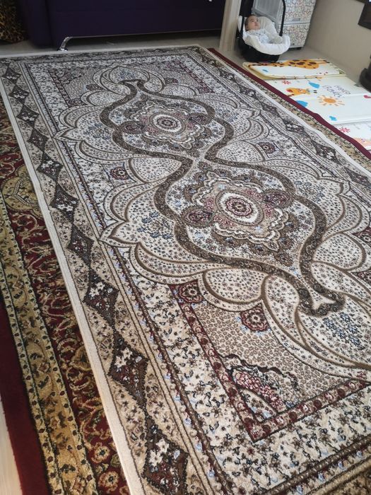 Кокон, ковер, комбинезон