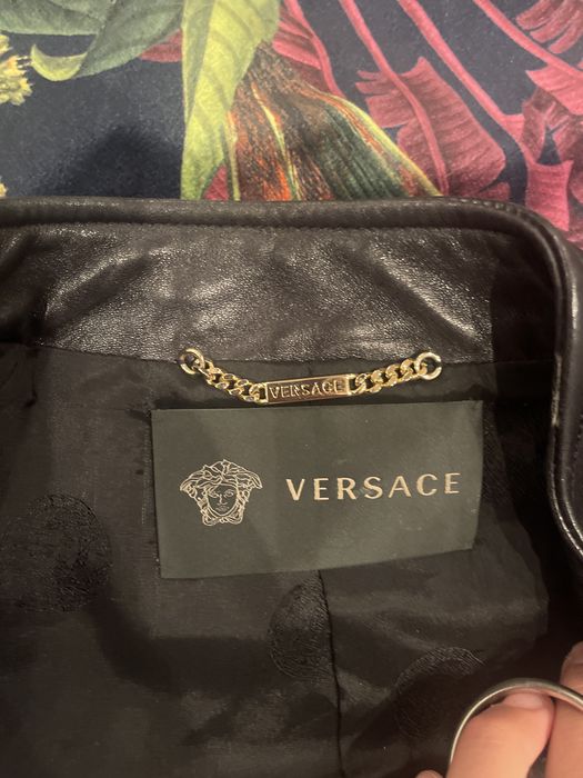 Geca de femeie versace
