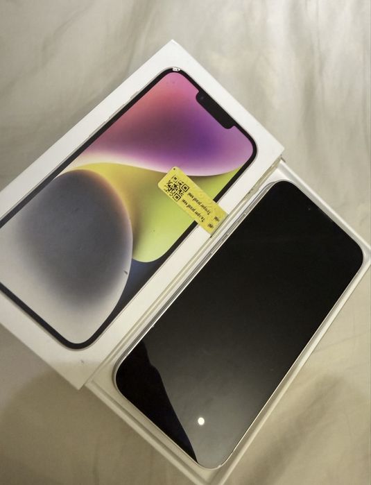 продам айфон 14 256gb
