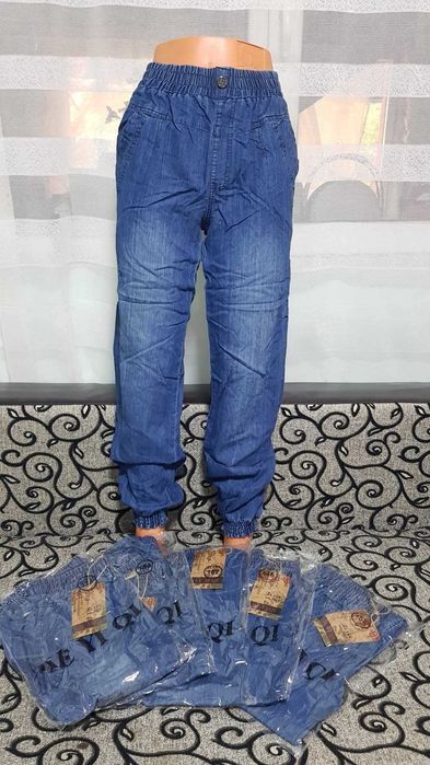 Blugi copii noi cu etichetă