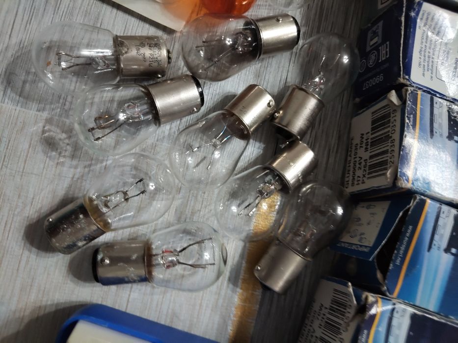 Becuri H7 24 v becuri frana/poziție semnalizare role taho