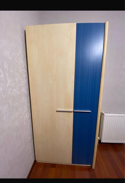 Письменный стол со шкафами