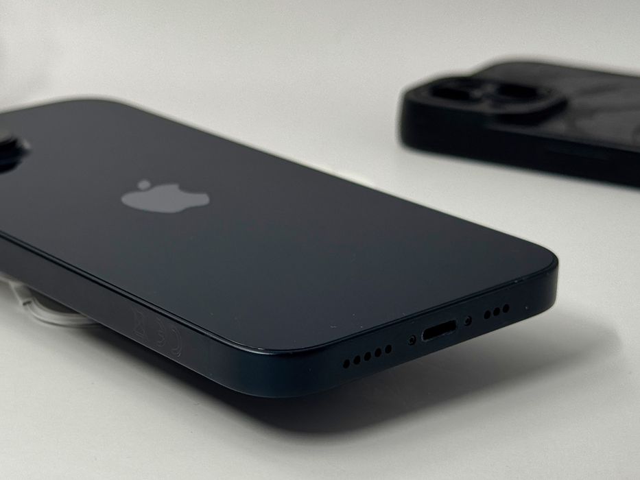 iPhone 14, 128GB, Midnight, 99% батерия, ОТЛИЧЕН, 1г. ГАРАНЦИЯ!