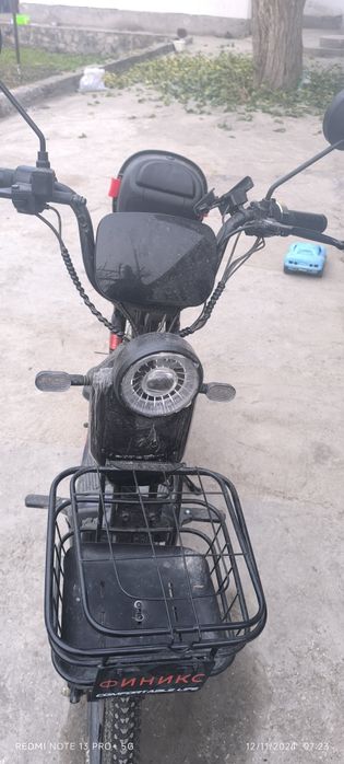 Skuter sotiladi  finikis