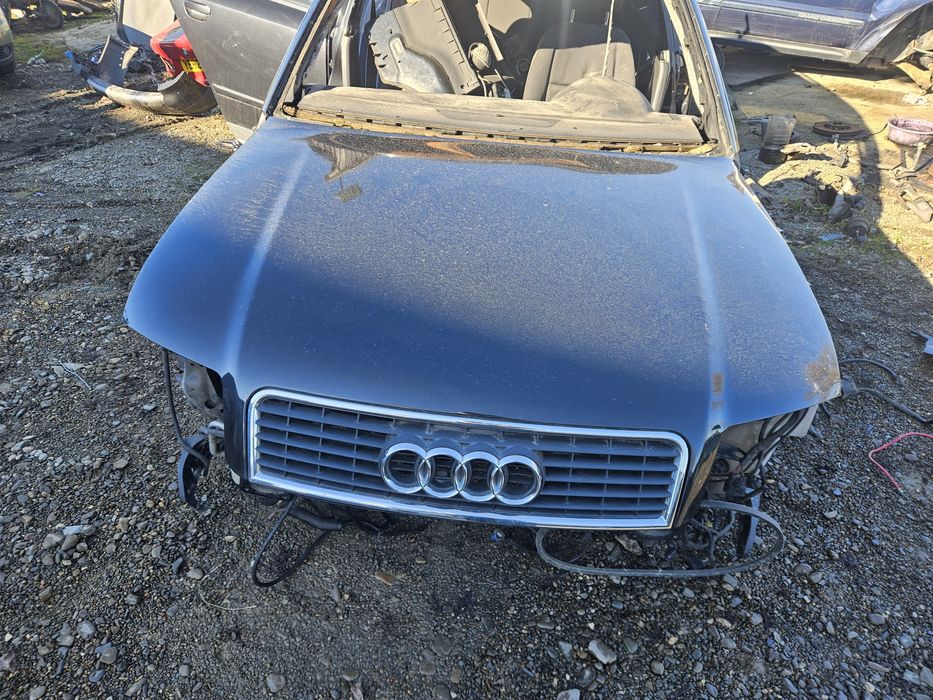 Capota Audi A4 B6 LZ9W Negru in stare buna,