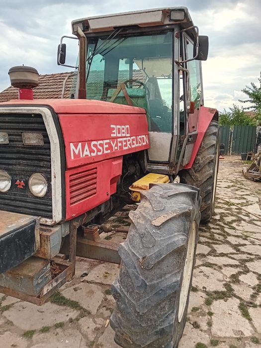 Tractor agricol Massey Ferguson 3080 100cp