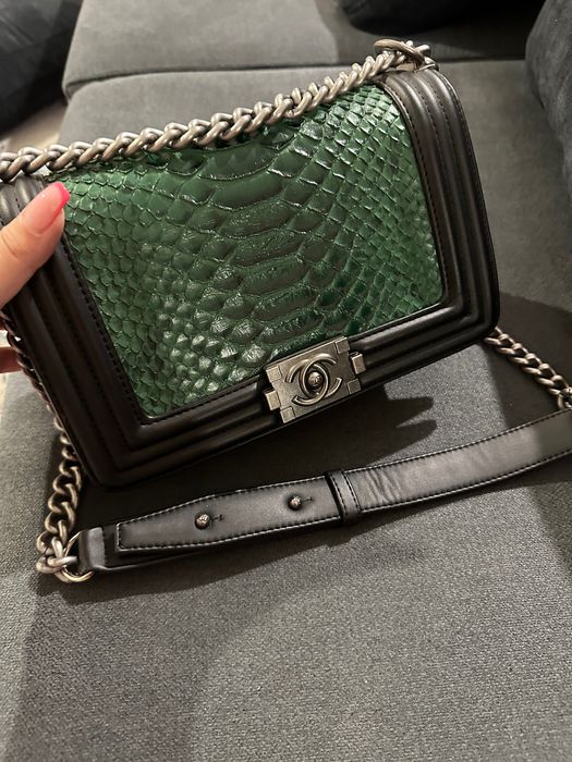 Продам кожаную сумку