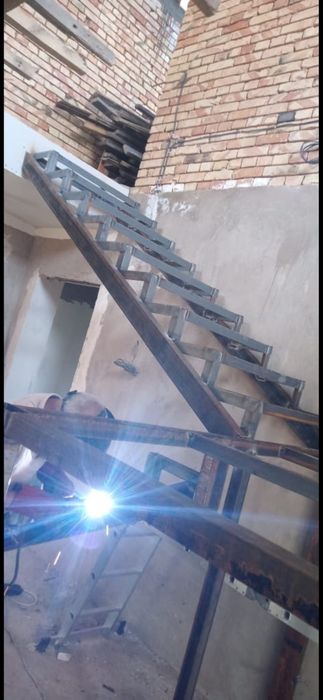 Лестницы каркас и под ключ