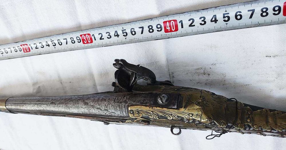 Продавам кремъклийка-карамфилка