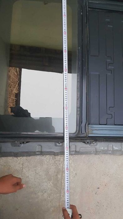 Люк для автомобиля