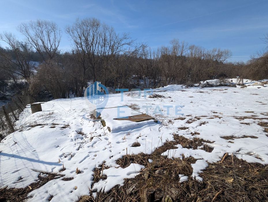 Продава се Промишлена сграда в Борово - 112 кв.м за 242 €/кв.м - Снимка #2