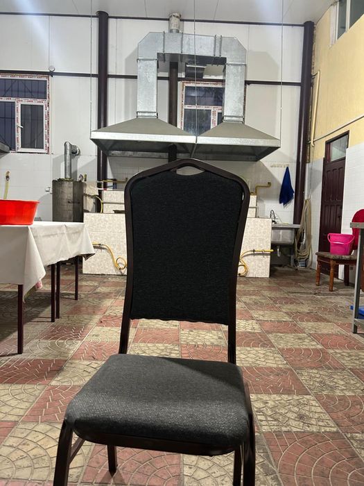 Стулья, почти новые