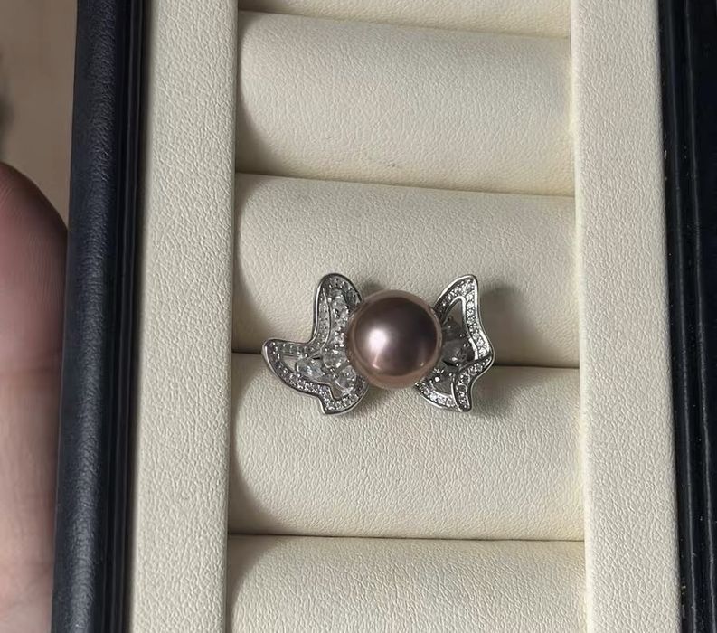 Дамски пръстен с перли