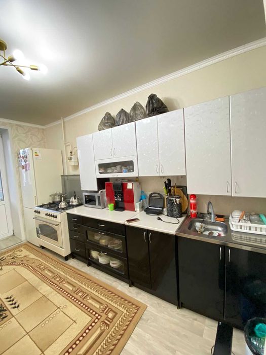 продается 2 ком Жана орда