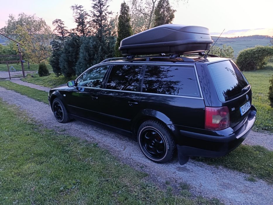 Vand  sau schimb cu caddy .. passat 1.9 awx 2004