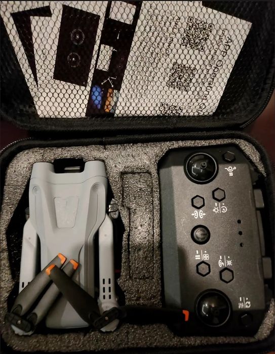 Квадрокоптер универсальный для обучения полётам.