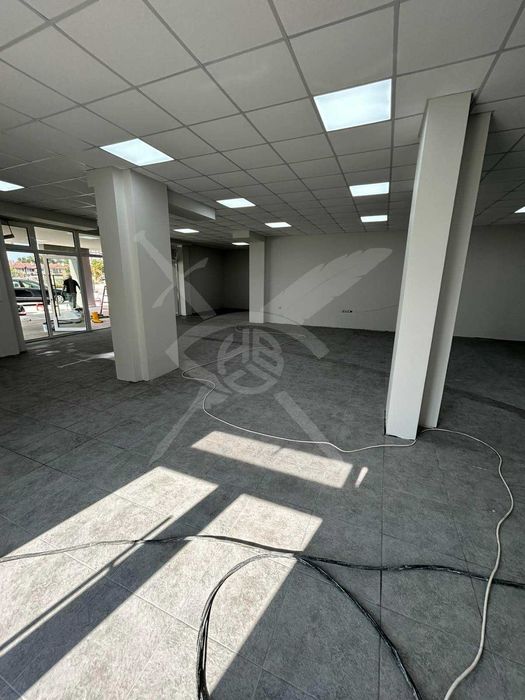 Дава се под наем Магазин в Пловдив, Христо Смирненски - 200 кв.м за 2393.43 € - Снимка #3