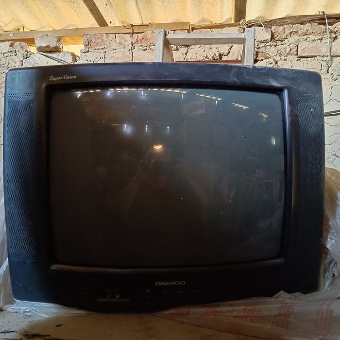 Телевизор DAEWOO