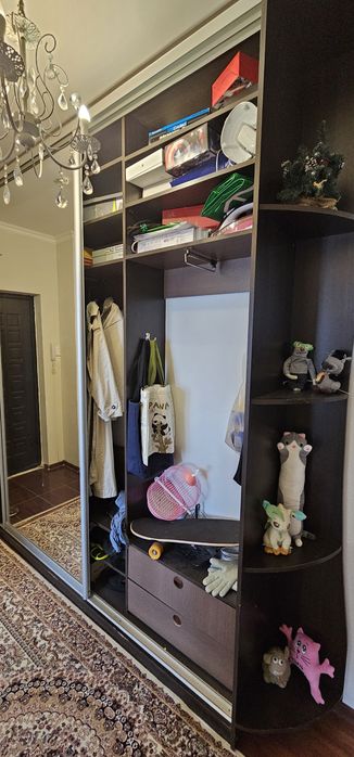 Продам шкаф купе в прихожую