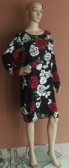 Rochii noi Gina Bacconi