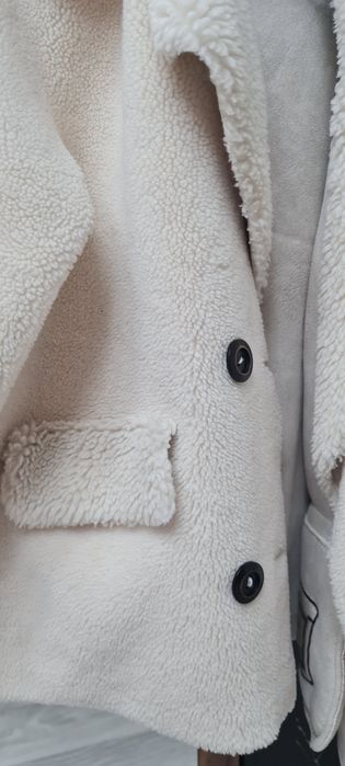 Продам вещи платья костюмы