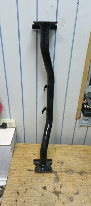 Поперечина рамы на газель