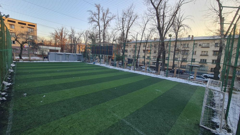Soatlik futbol maydoni — Chilonzor, 1-kvartal