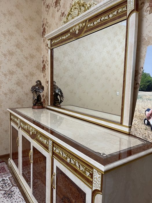 Горка, гарнитур, зеркало, мебель для гостиной