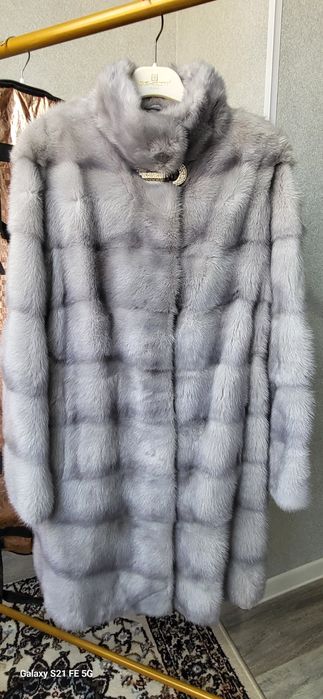 Норковая шуба серо-голубой