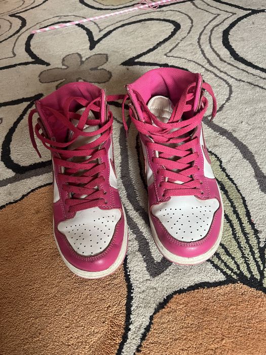 Dunk High "Pink Prime" sneakers