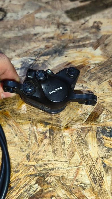 De vanzare frane fata shimano mt201