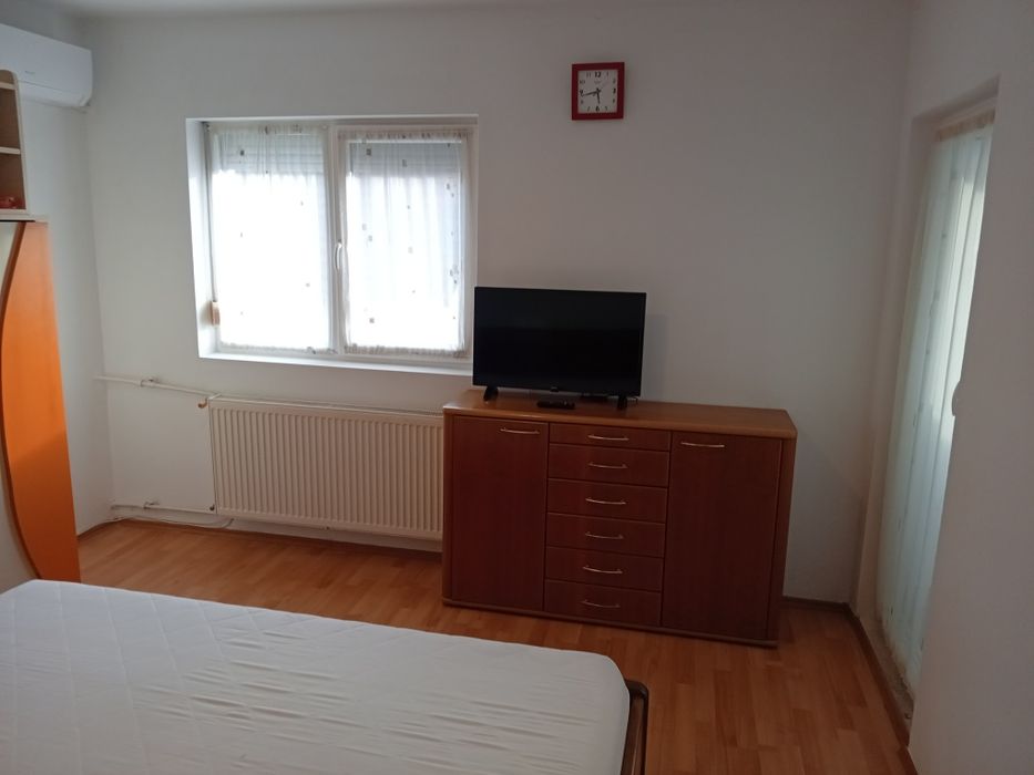 Apartament garsoniera o camera de închiriat chirie