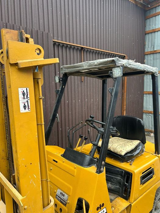 Продам кару KOMATSU