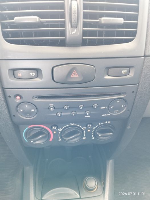 Renault symbol 2008