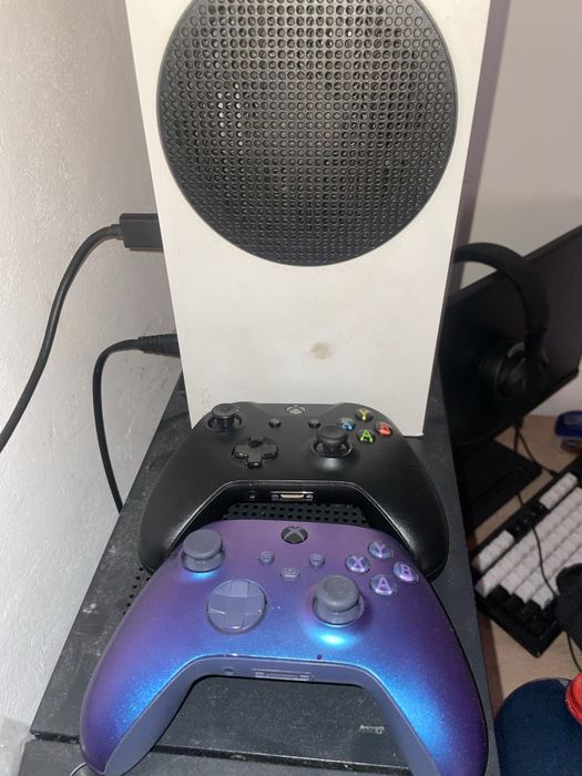 Vand xbox one  512 mb