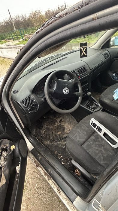 Голф 4 Golf 4  1.4 75 кс На части