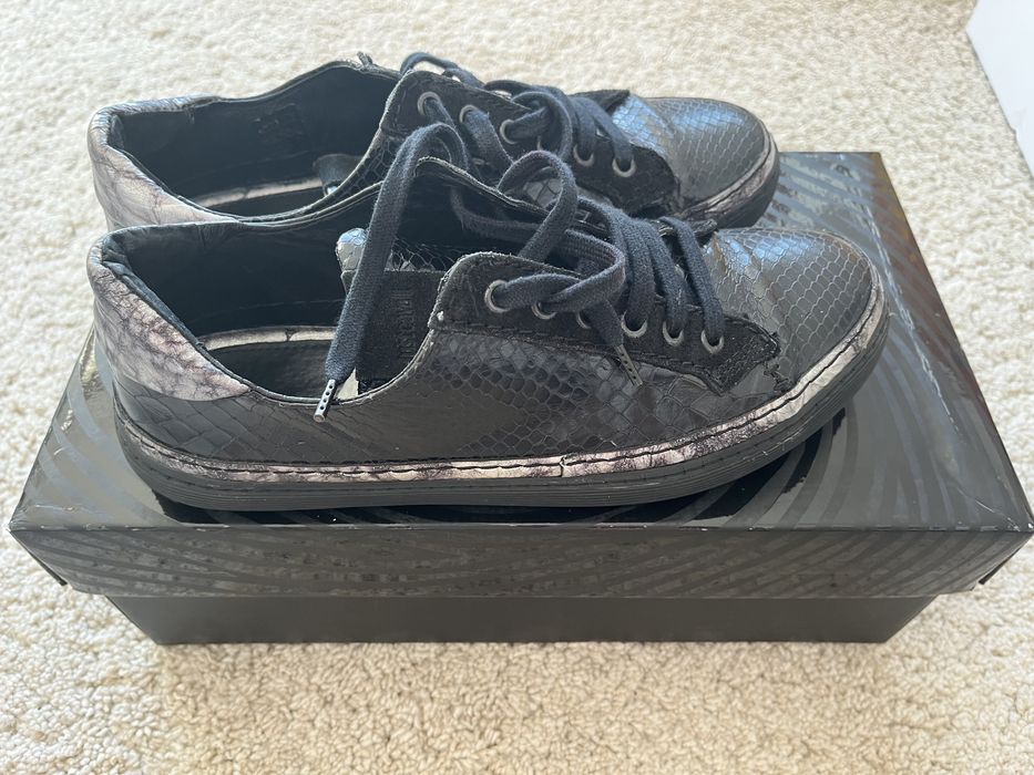 Оригинални обувки Cavalli