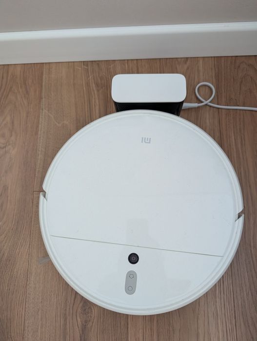 Робот - пылесос Xiaomi Mi Robot Vacuum-Mop