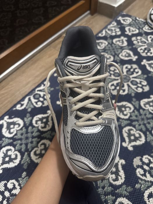 asics gel kayano 14