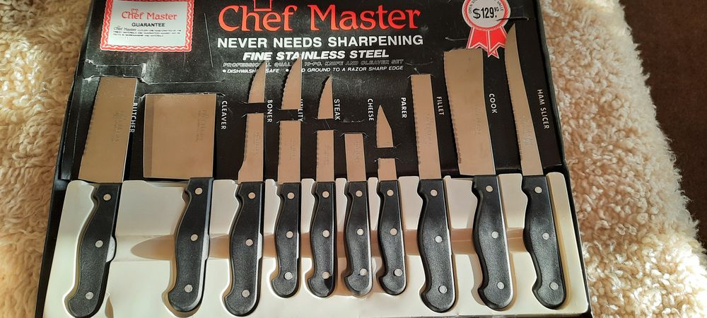 Нов комплект ножове