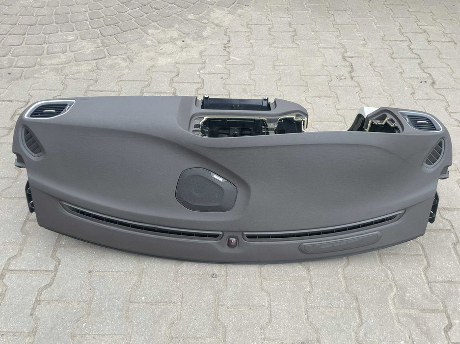 Volvo Cross Country - plansa de bord - set airbag - centuri siguranta